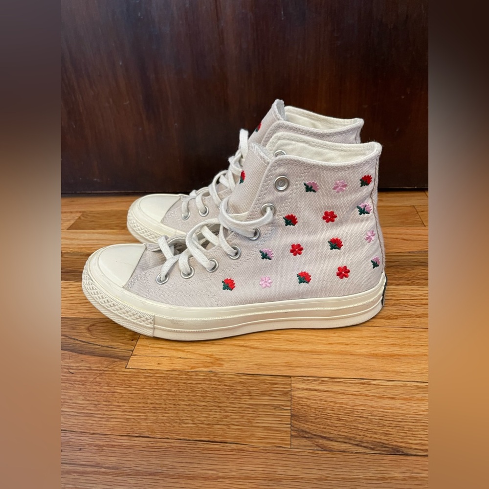 Chuck 70 Summer Energy Embroidered High Tops